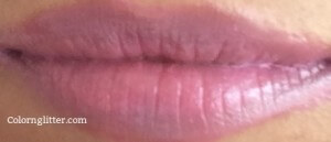 On The Lips - MAC Huggable Lipcolour – What A Feeling!