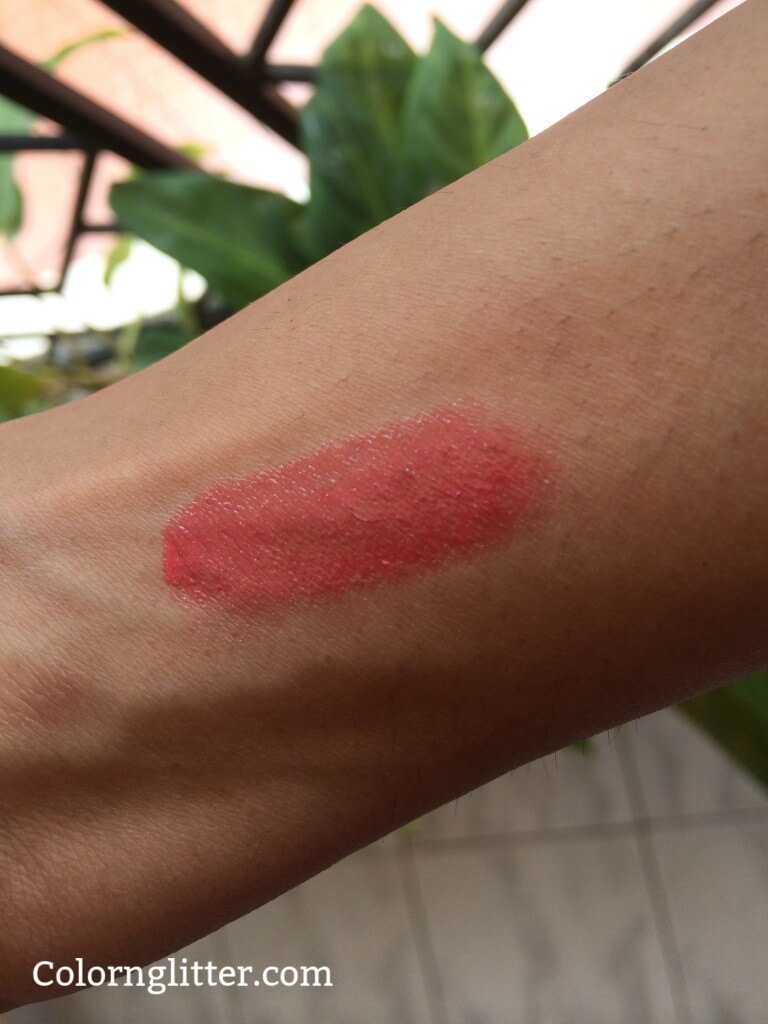 A Swatch Of Shiseido Shimmering Rouge OR405 (picture taken outdoor)